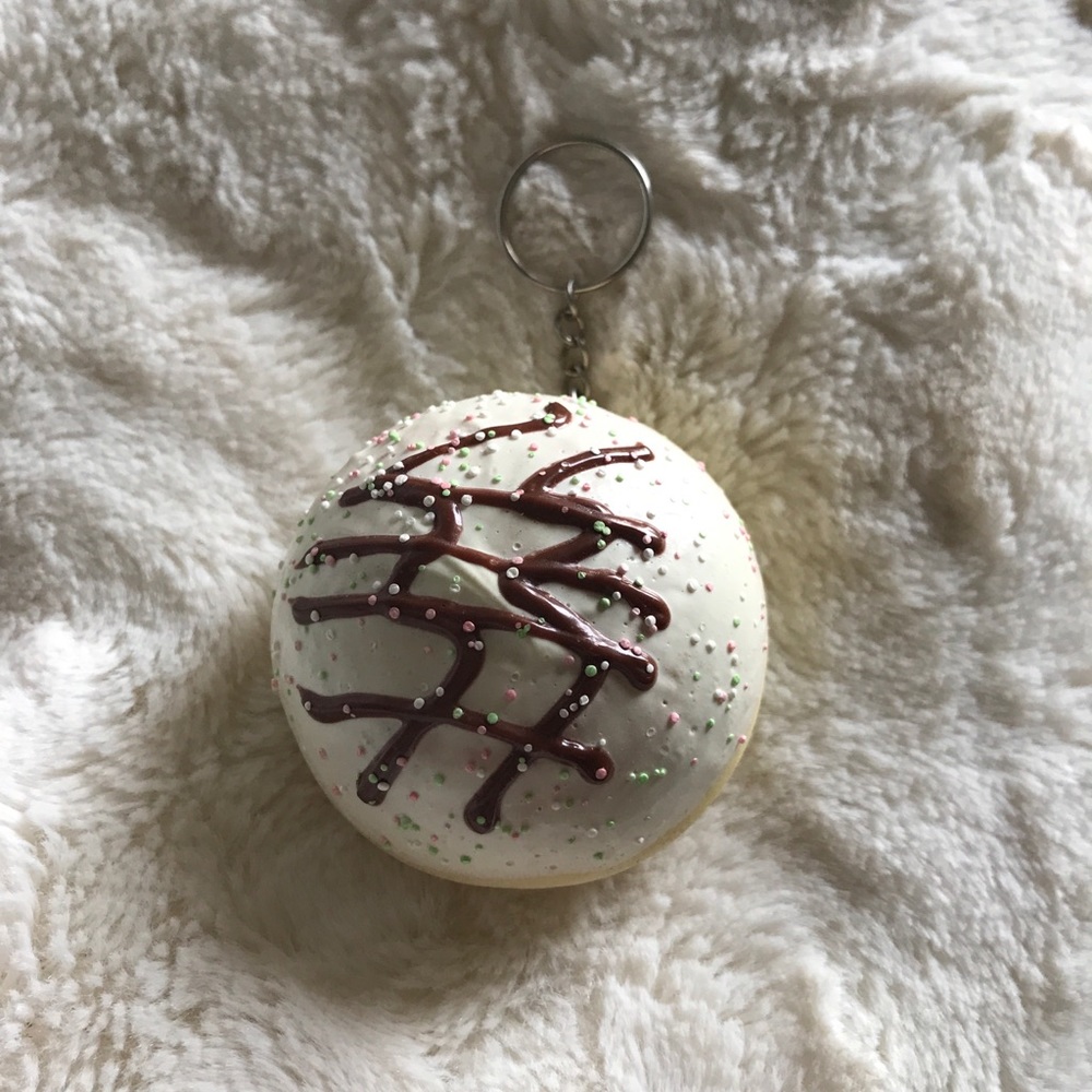 Frosted Bun Squishy